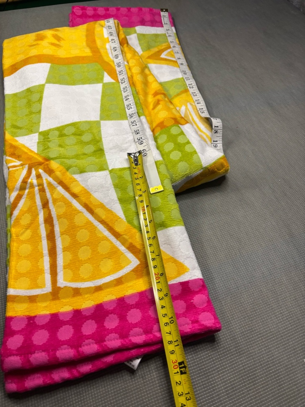 Better Homes And Gardens Bright Citrus Beach Towels - Yellow, Pink, Green, White - Picture 5 of 10